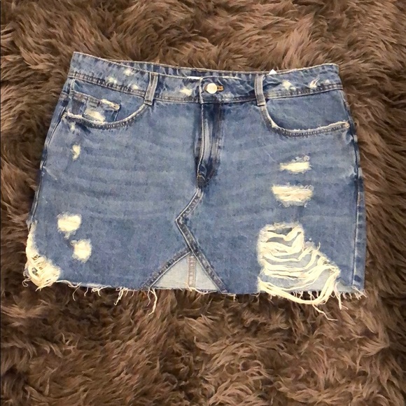 Zara Dresses & Skirts - Zara Jean skirt